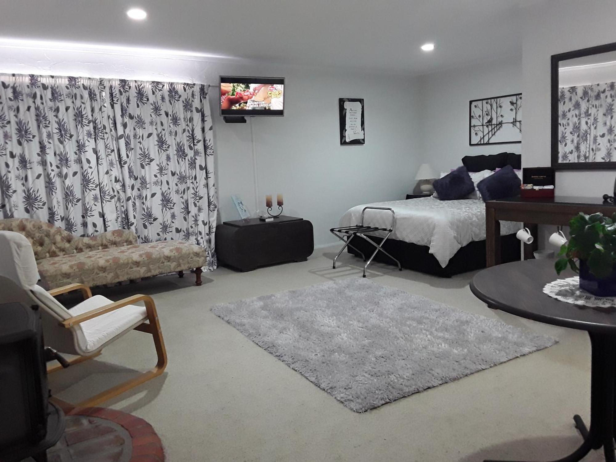 Вилла Tepopo Gardens Rural Retreat Стратфорд Экстерьер фото